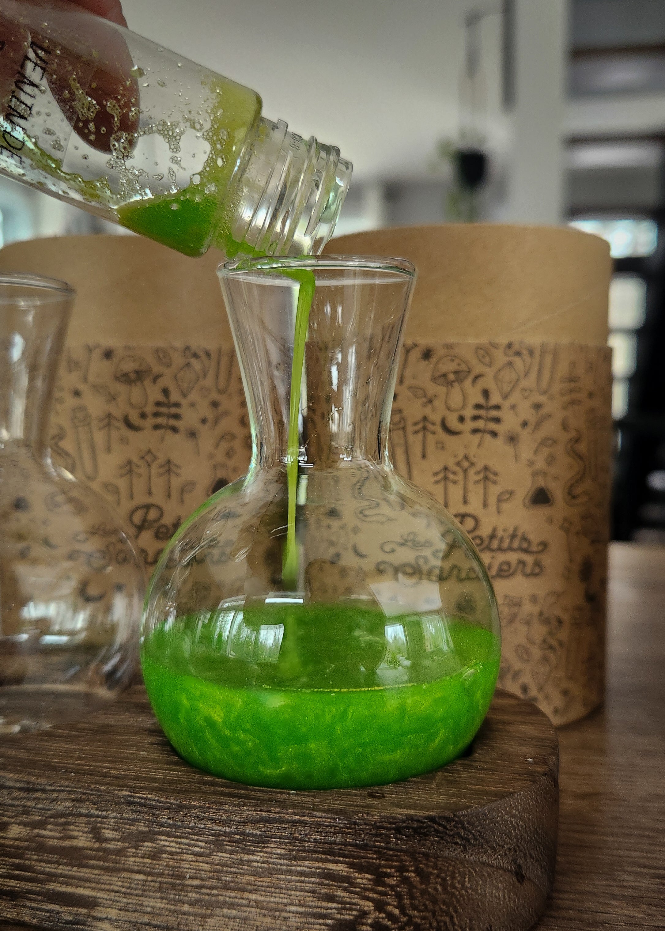 10 tours de lutins à faire avec des potions magiques ✨