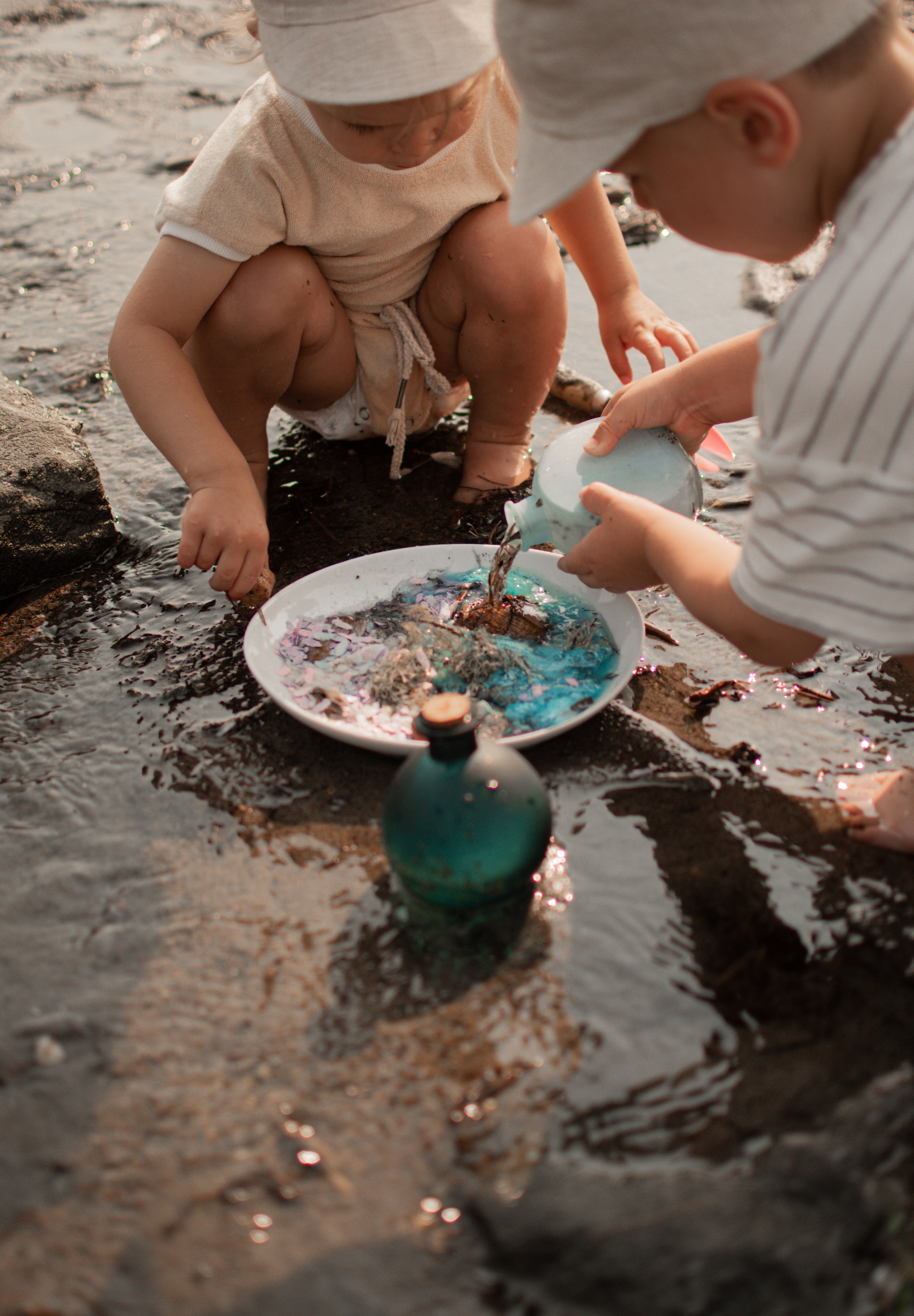 5 Magical Summer Sensory Activities for Screen-Free Family Fun (At the Campground, Cabin, or in the Backyard)